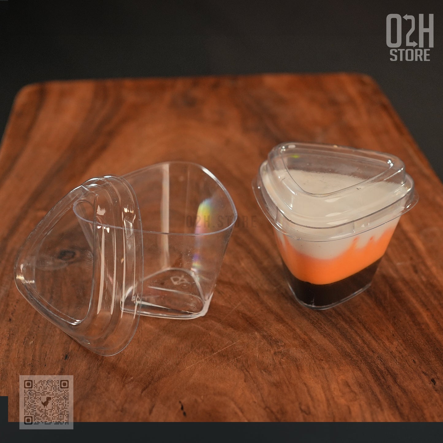 175ml Triangle Dessert Cup with Lid