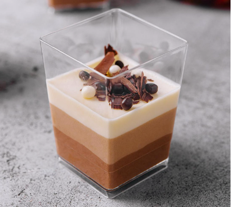 Lidded 120ml Square Cup – Elegant Use