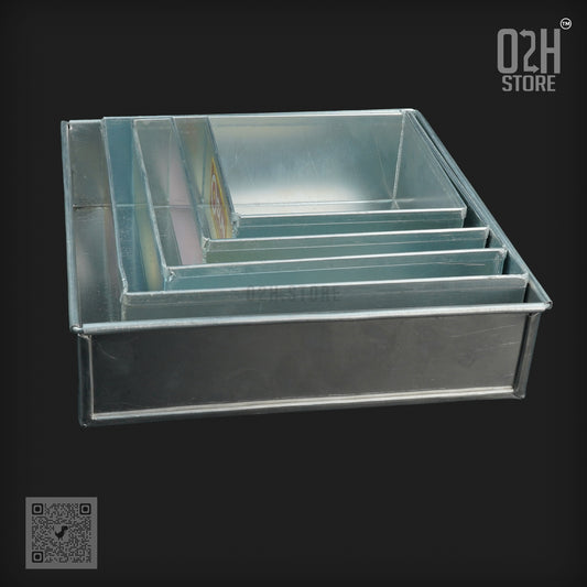 Square Aluminium Cake Tin – Compact & Sturdy Bakeware